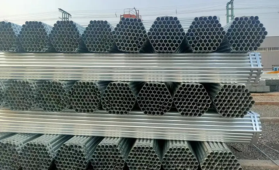 Xinlida workshop produces galvanized strip round pipes